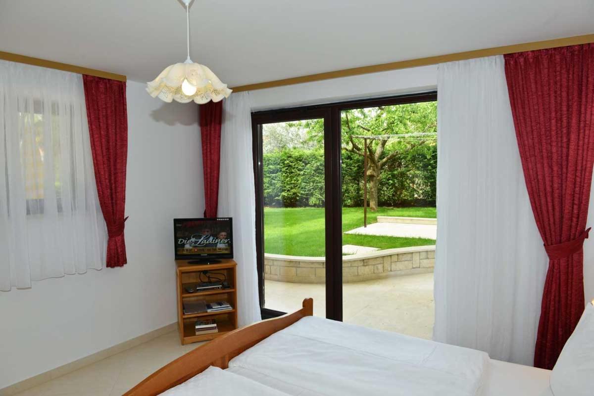 Apartments Mina Poreč Dış mekan fotoğraf