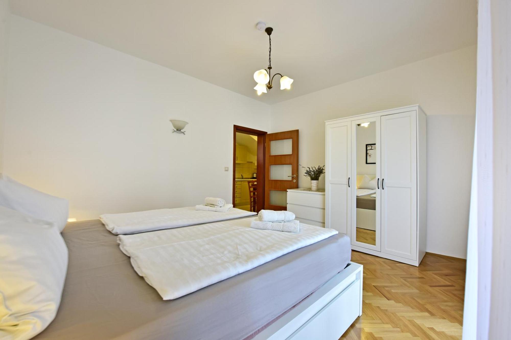 Apartments Mina Poreč Oda fotoğraf